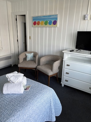 Basic Room, 2 Single Beds | 1 bedroom, free WiFi, bed sheets