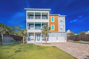 Exterior - Blue Horizon • Golf Cart, Pool & Sleeps 32 (Santa Rosa Beach)