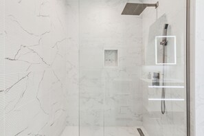 Appartamento Standard, 1 letto queen | Bagno