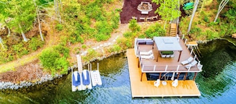 Lakefront Lake Anna Views, Boat Dock, Firepit, Dec
