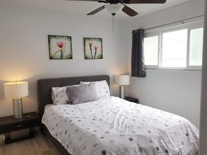 3 bedrooms, iron/ironing board, travel cot, free WiFi