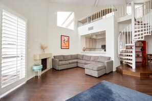 Smart TV, fireplace, offices