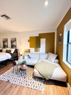 4 bedrooms, iron/ironing board, travel cot, WiFi