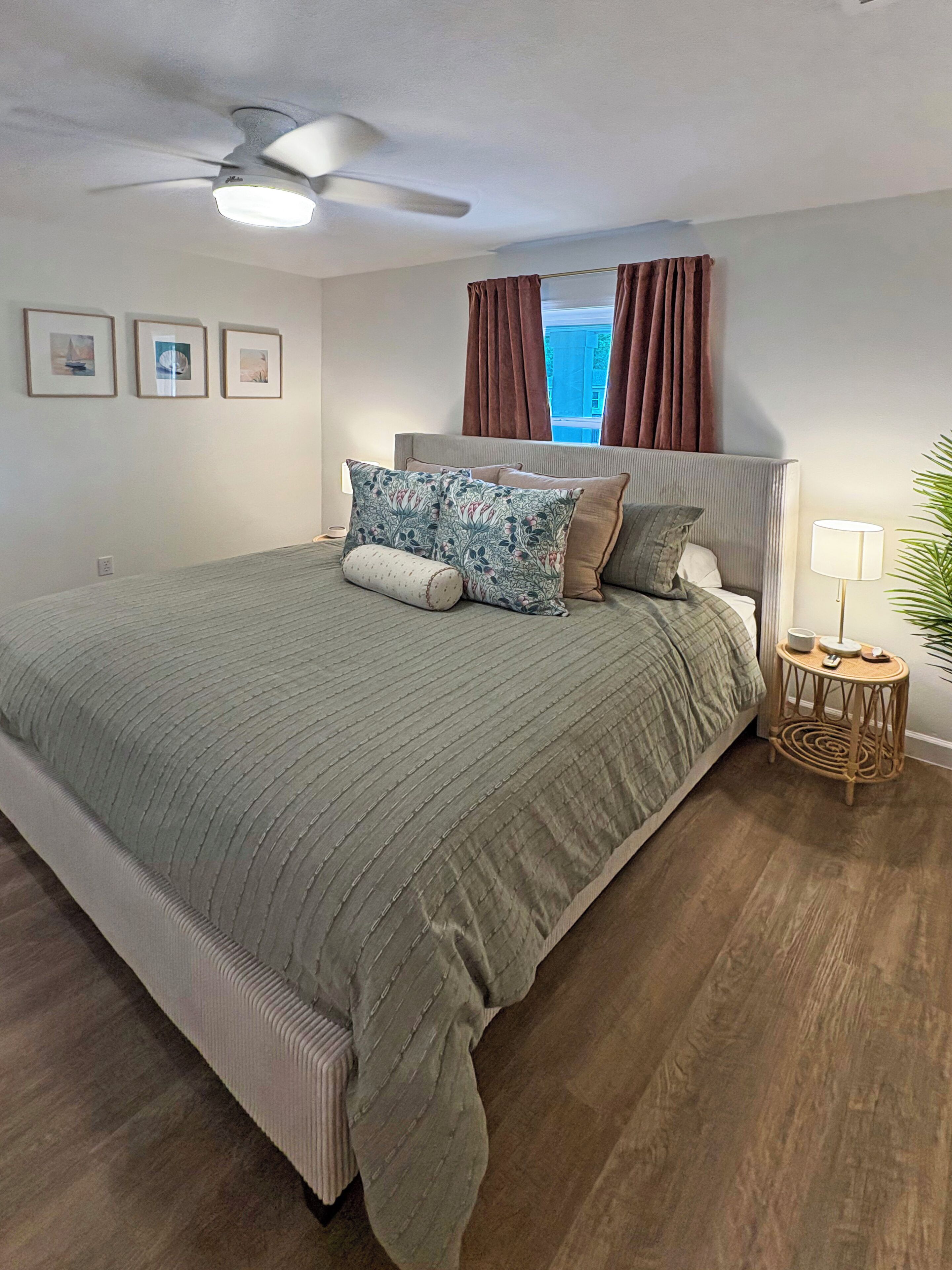 2 chambres, fer et planche à repasser, Wi-Fi gratuit, draps fournis