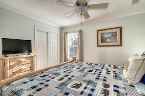 2 chambres, fer et planche à repasser, Wi-Fi gratuit, draps fournis