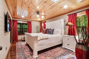 4 chambres, fer et planche à repasser, lit parapluie, Wi-Fi