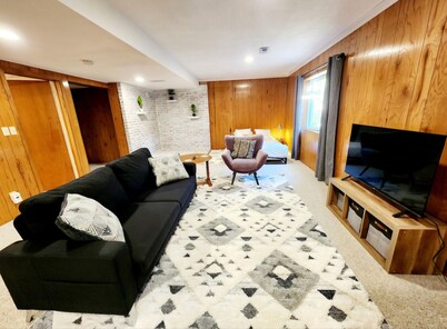 Apple River Suite--Full and private Apartment