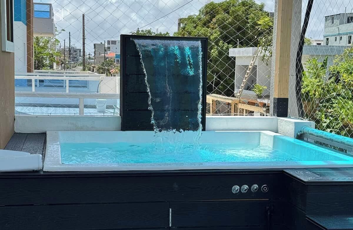 Bain à remous extérieur