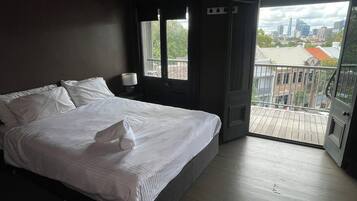 Economy tweepersoonskamer, uitzicht op de stad | Verduisterende gordijnen, gratis wifi, beddengoed