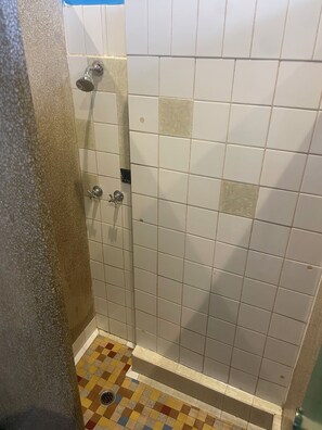 Chambre Double Premium, vue ville | Salle de bain