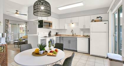 Walk 2 Beach | Pool | Pet Friendly | Beach Gear