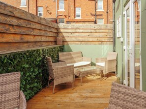 Terrace/patio - Normanby House offers a stylish and welcoming retreat. (Whitby)