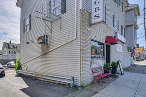 Exterior detail - 2 Mi to Waterfront: Walkable Fall River Apartment! (Fall River)