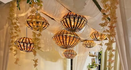 2-bedroom apartment in enchanting Rishikesh with AC, WiFi