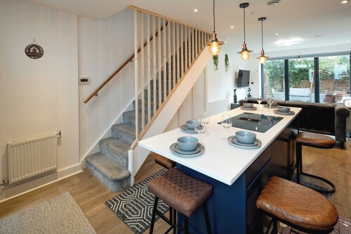 Superb 3bedroom House in Greenwich With Parking