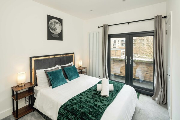 Superb 3bedroom House In Greenwich With Parking - London