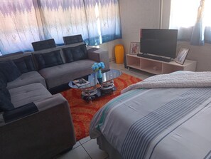 1 Schlafzimmer, Bügeleisen/Bügelbrett, WLAN, Bettwäsche