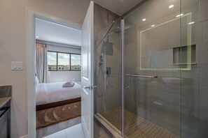 Hair dryer, towels