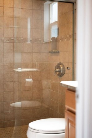 Douche, séchoir à cheveux