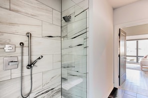 House (Multiple Bedrooms) | Interior - Sleeps 24 4 Modern Midtown Apartments w/ Gym + Pool Walkable to Shops & Eats (Nashville)