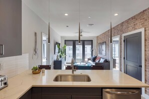 House (Multiple Bedrooms) | Interior - Sleeps 24 4 Modern Midtown Apartments w/ Gym + Pool Walkable to Shops & Eats (Nashville)