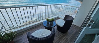 Hidden Oasis 3 Condo with OCEAN VIEWS and BEACH access