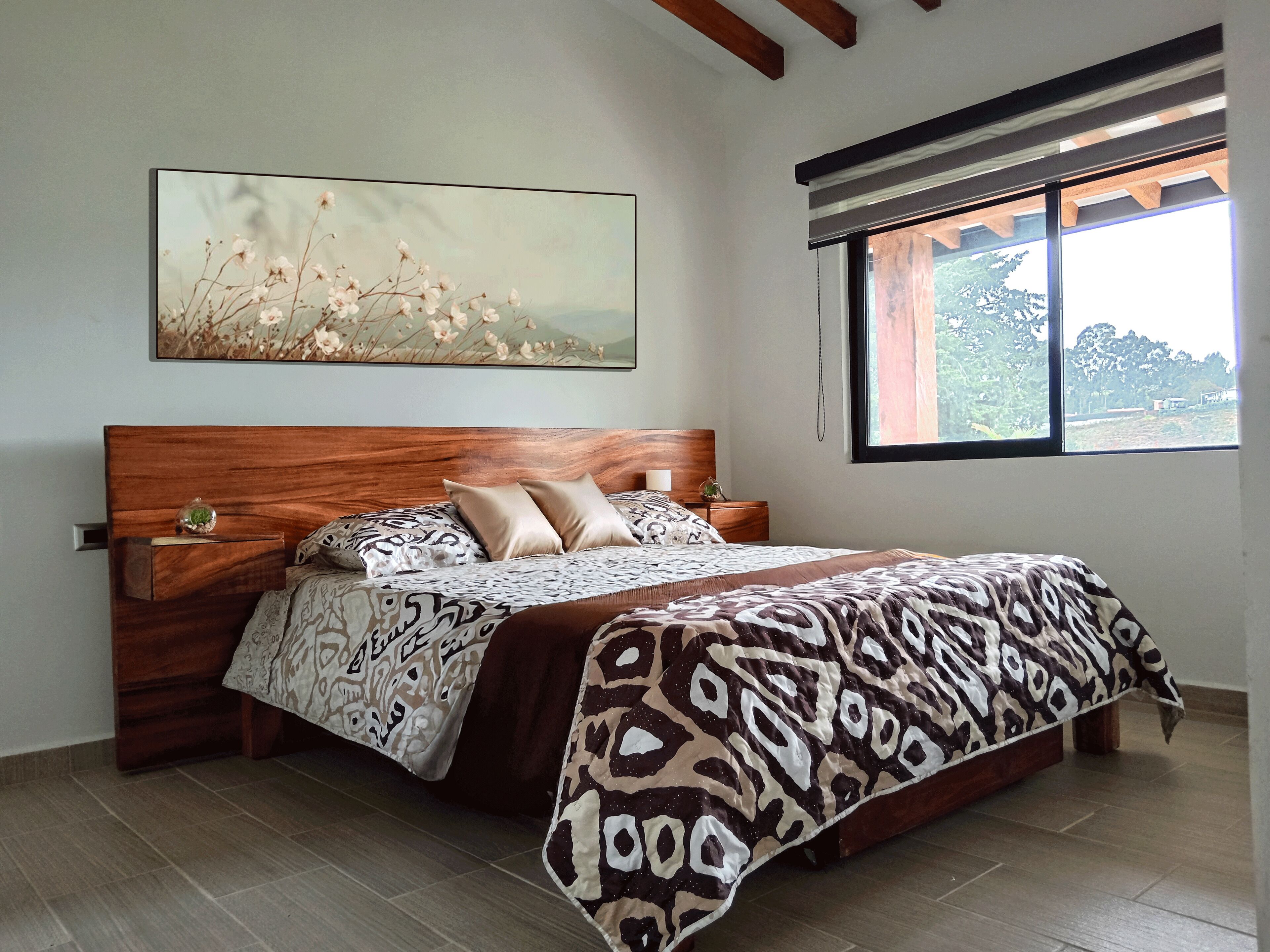 3 makuuhuonetta, silitysrauta/-lauta, Wi-Fi, vuodevaatteet