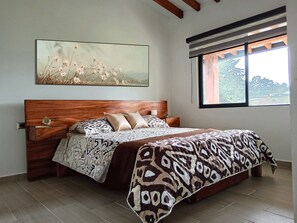 3 sovrum, strykjärn/strykbräda, wi-fi och sängkläder