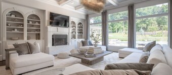 The Perfect Luxury Getaway! Weddings Welcome!