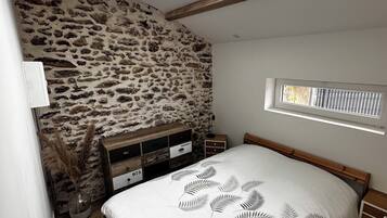 1 habitación, wifi gratis y ropa de cama