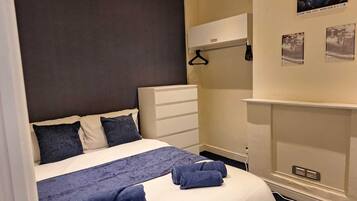 1 bedroom, iron/ironing board, WiFi