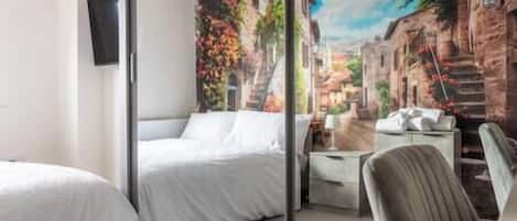 1 chambre, lit de bébé portatif, Wi-Fi, literie fournie