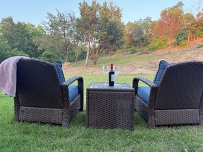 Property grounds - Quiet 4BR 2.5BA Modern New Country Home in Weatherford (Weatherford)