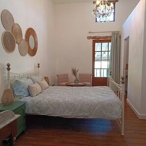 Mini-bar avec articles gratuits, lits bébé (en supplément)