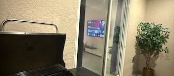 Modern Lux Villa near Disney-Lego Land