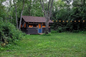 Exterior - The Highlands - Group Cabin Retreat (Troy)