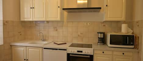 Microwave, oven, dishwasher