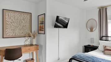Desk, iron/ironing board, travel cot, free WiFi