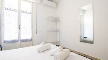 2 habitaciones, tabla de planchar con plancha, wifi y ropa de cama