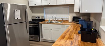 4 Beds in the center of Cedar City