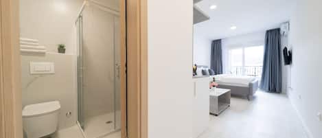 Standard Double Room, Balcony, City View
