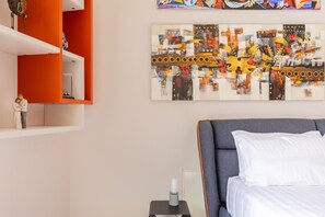 5 camere, Wi-Fi, lenzuola