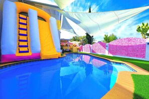 Piscine extérieure
