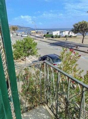 Apartamento, balcón, vistas al mar | Terraza o patio