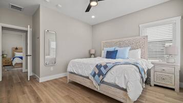 4 bedrooms, desk, iron/ironing board, travel crib