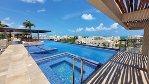 Apartment, 3 Bedrooms, Accessible, Balcony | Pool | Outdoor pool