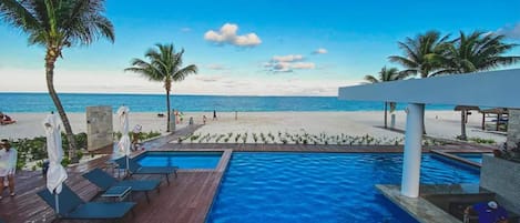 公寓, 3 间卧室, 无障碍, 阳台 | 泳池 | 室外游泳池