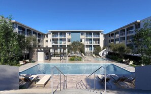 Outdoor pool, a heated pool