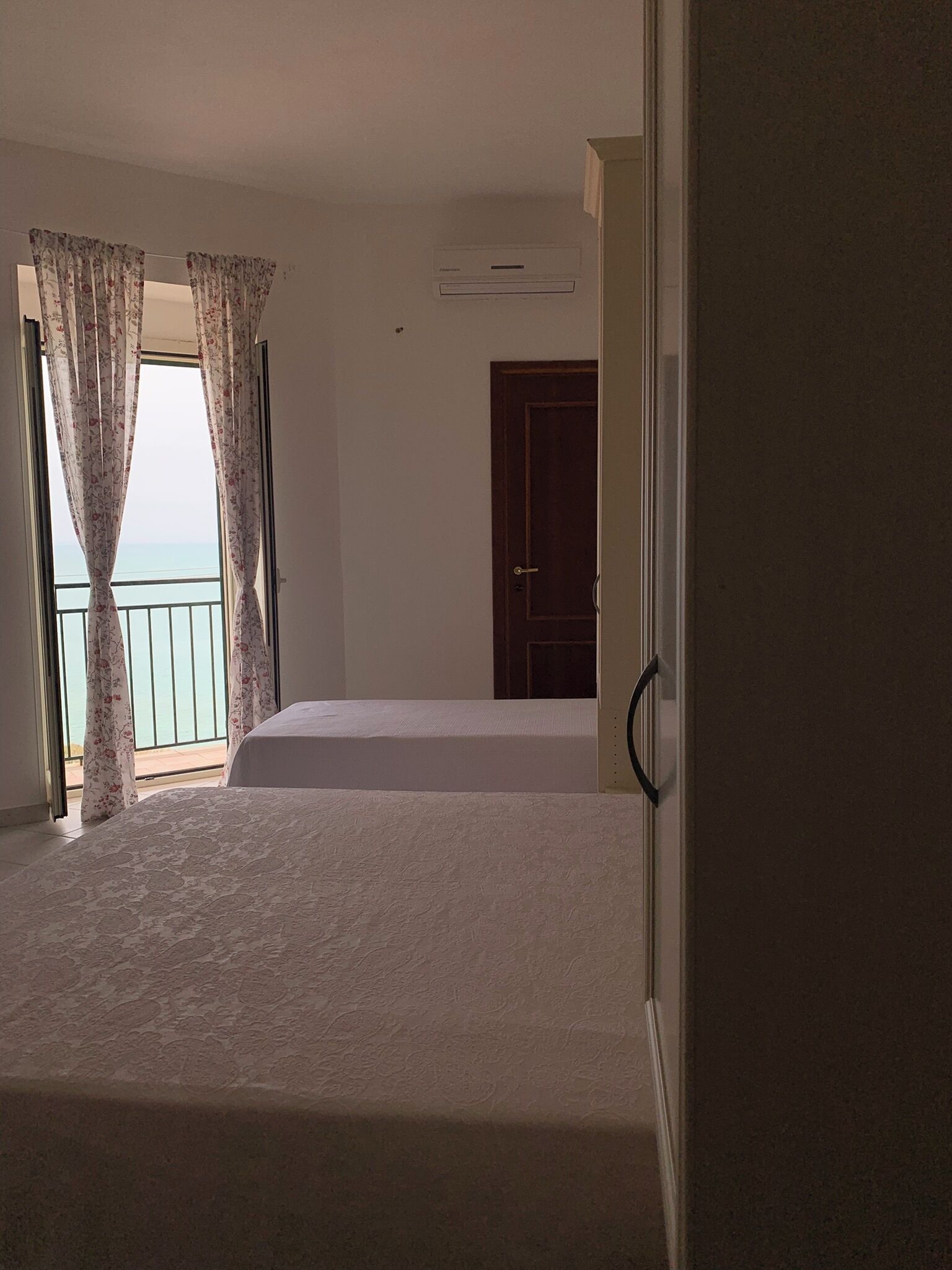 3 chambres, draps fournis