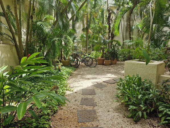 Apartment, 2 Bedrooms, Balcony, Garden View | Garden - Luxurious Apartment in Playacar With Golf (Playa del Carmen)